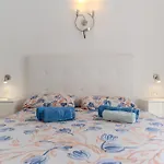 Вилла Renovated In Americas Sea Coast
