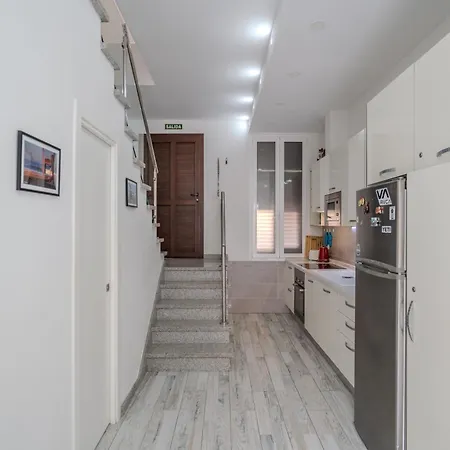 Renovated In Americas Sea Coast Villa Playa de las Américas