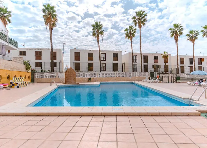 Renovated In Americas Sea Coast Vila *