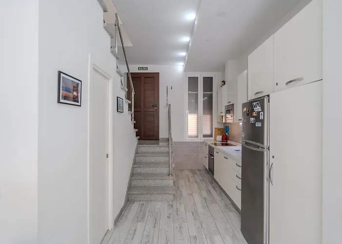 Renovated In Americas Sea Coast Vila Playa de las Americas (Tenerife)