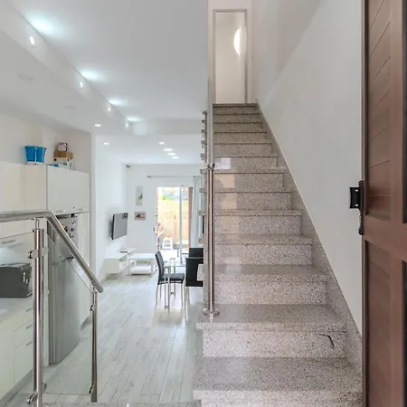 ヴィラ Renovated In Americas Sea Coast