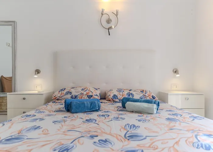 Вилла Renovated In Americas Sea Coast