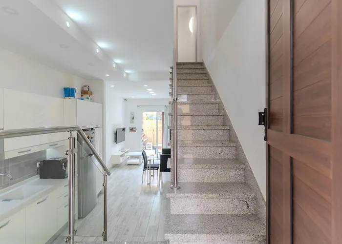 Villa Renovated In Americas Sea Coast