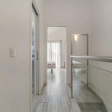 Renovated In Americas Sea Coast Villa Playa de las Américas